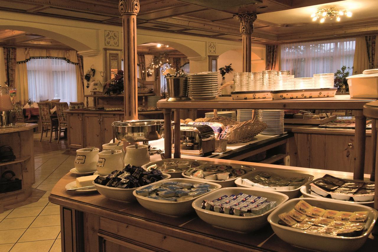 Traitsching Sattelbogener Hof酒店 外观 照片